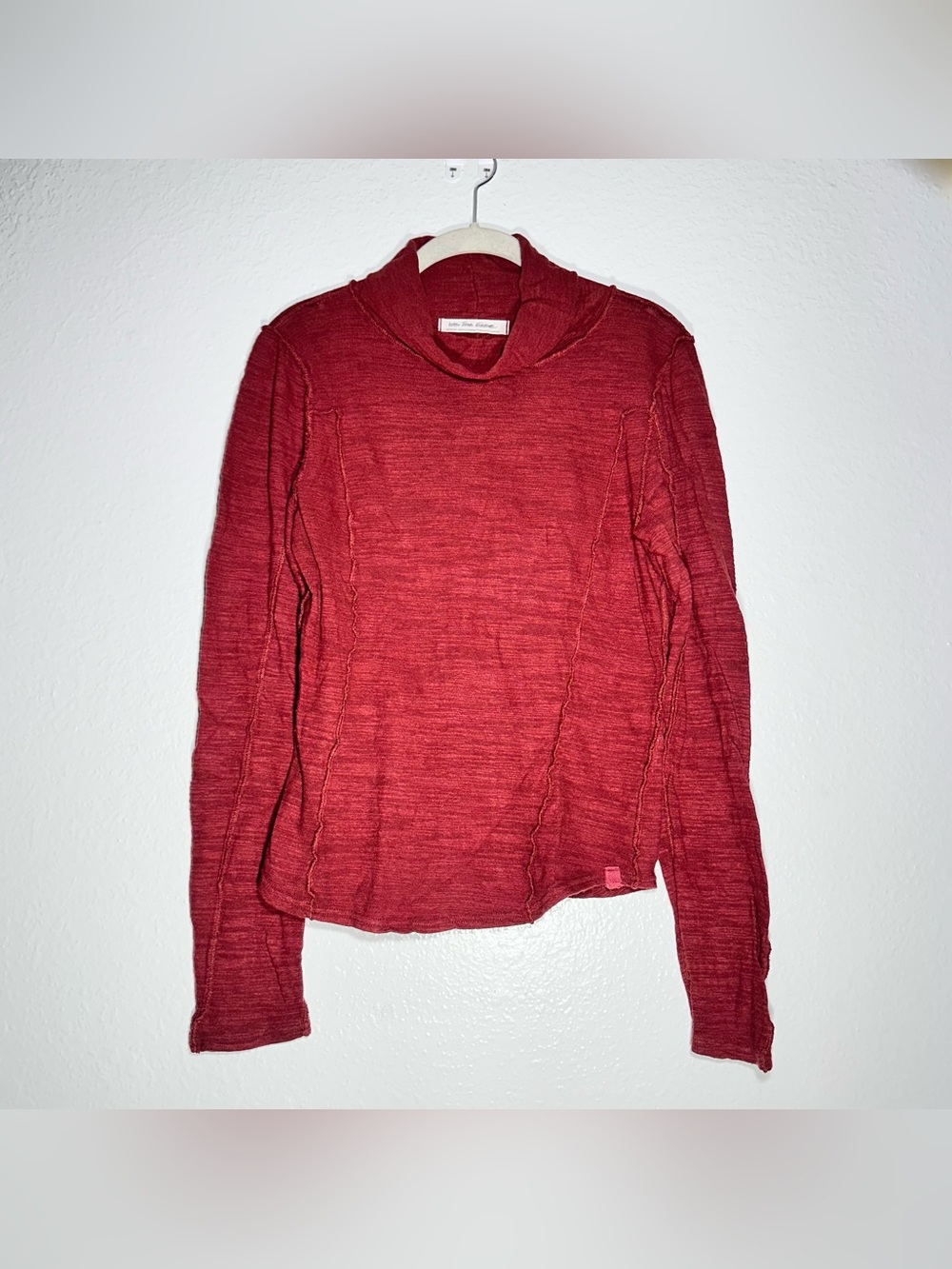 We the Free Women's Red Long-Sleeve Knit Top Medium